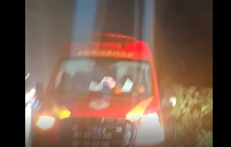 JOVEM MORRE APÓS SER EJETADO EM CAPOTAMENTO NA AVENIDA TEOTÔNIO SEGURADO, EM PALMAS