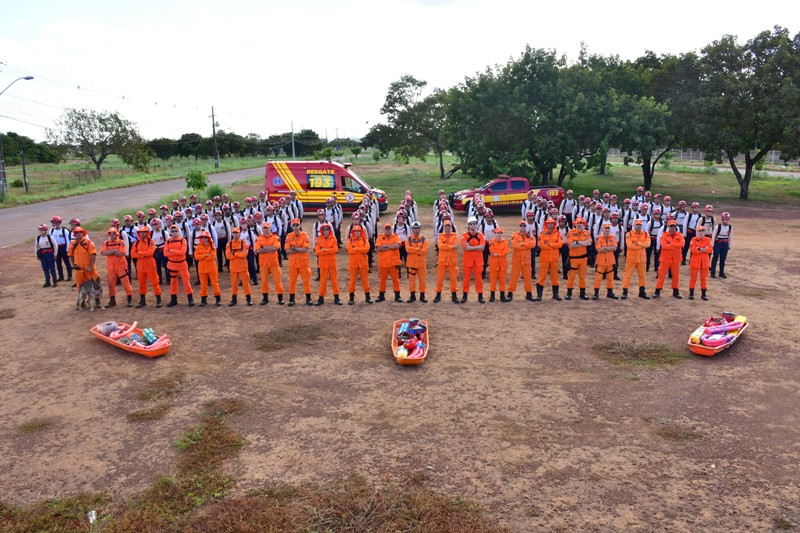 CORPO DE BOMBEIROS MILITAR DO TOCANTINS CELEBRA 33 ANOS DE EVOLUÇÃO E SERVIÇOS À SOCIEDADE