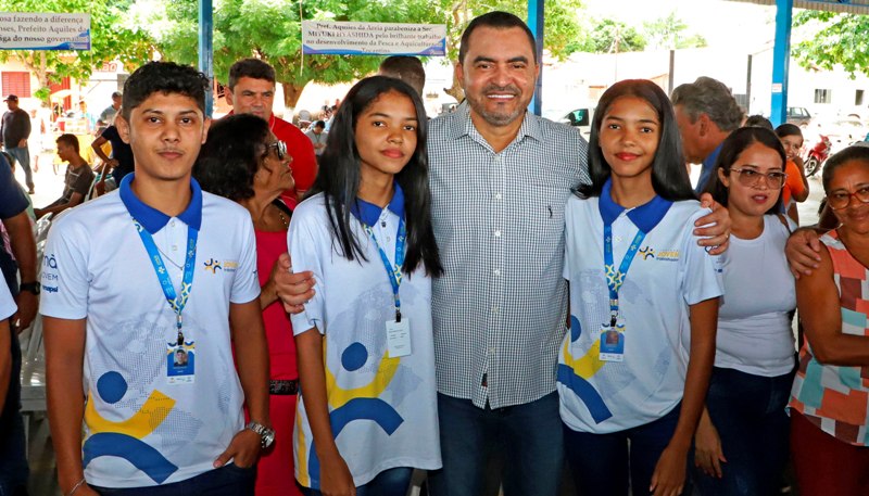 GOVERNADOR WANDERLEI BARBOSA CELEBRA ACORDO QUE MANTÉM PROGRAMA JOVEM TRABALHADOR E PRESERVA 1.545 EMPREGOS