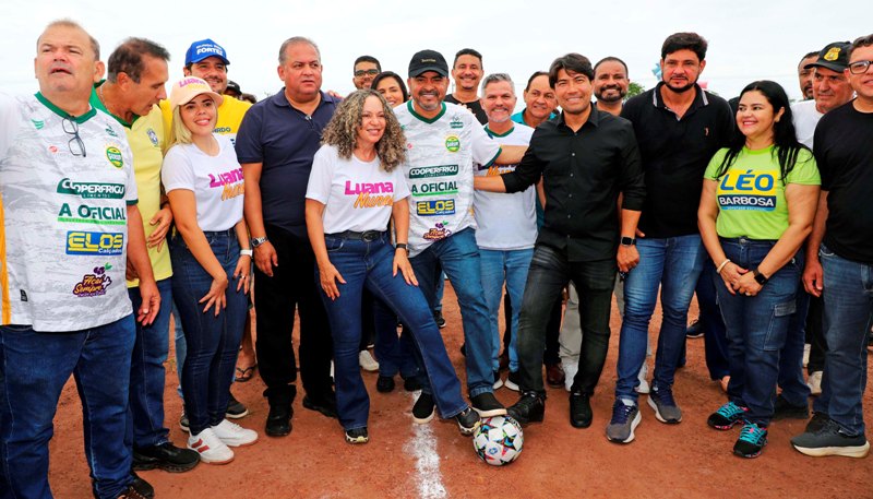 GOVERNADOR WANDERLEI BARBOSA ANUNCIA R$ 3 MILHÕES PARA CLUBES DO TOCANTINS E AUTORIZA OBRAS NO ESTÁDIO RESENDÃO