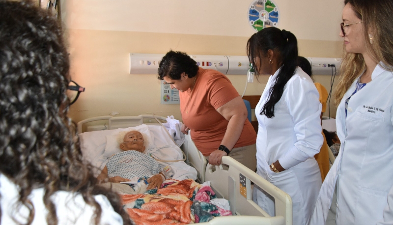 HOSPITAL GERAL DE PALMAS REALIZA CIRURGIA DE FÊMUR EM PACIENTE DE 112 ANOS E PROCEDIMENTO É CONSIDERADO UM SUCESSO