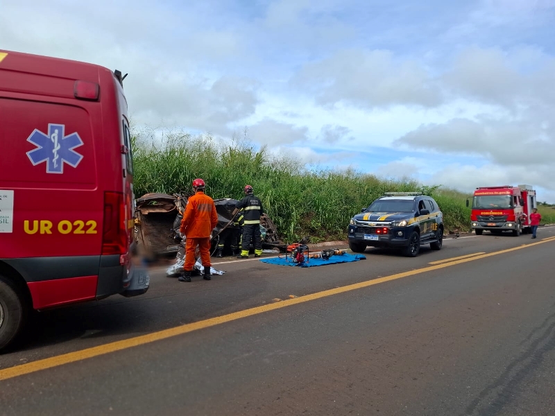 DOIS HOMENS MORREM APÓS GRAVE ACIDENTE ENTRE CAMINHONETE E CARRETA NA TO-226