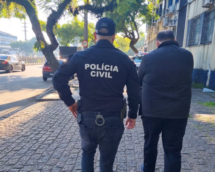 POLÍCIA CIVIL DEFLAGRA 2ª FASE DA OPERAÇÃO ROLLBACK E PRENDE SUSPEITO RESPONSÁVEL PELA COMERCIALIZAÇÃO DE DADOS SIGILOSOS