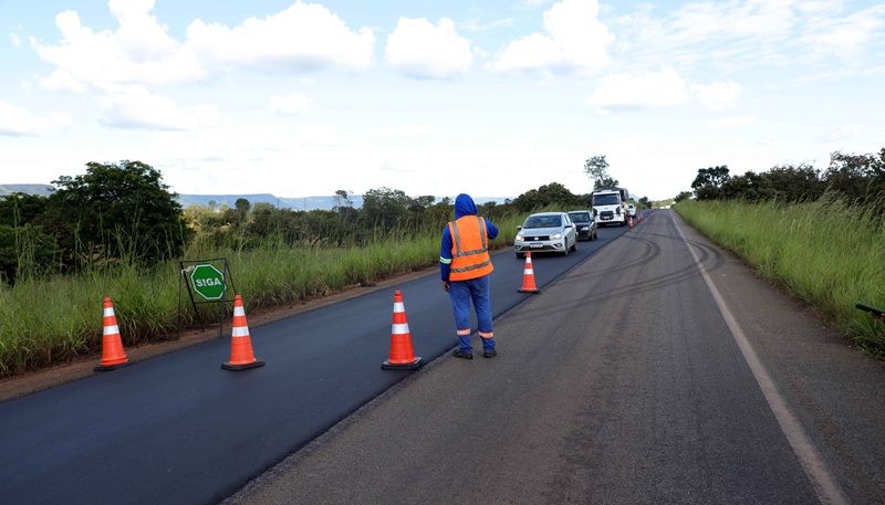 TOCANTINS ACELERA DESENVOLVIMENTO COM MAIS DE R$ 185 MILHÕES EM OBRAS RODOVIÁRIAS ESTRATÉGICAS