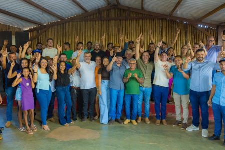 AO LADO DE VICENTINHO, AMÉLIO AMPLIA DIÁLOGO COM A POPULAÇÃO EM 13 CIDADES DO MEIO NORTE DO ESTADO