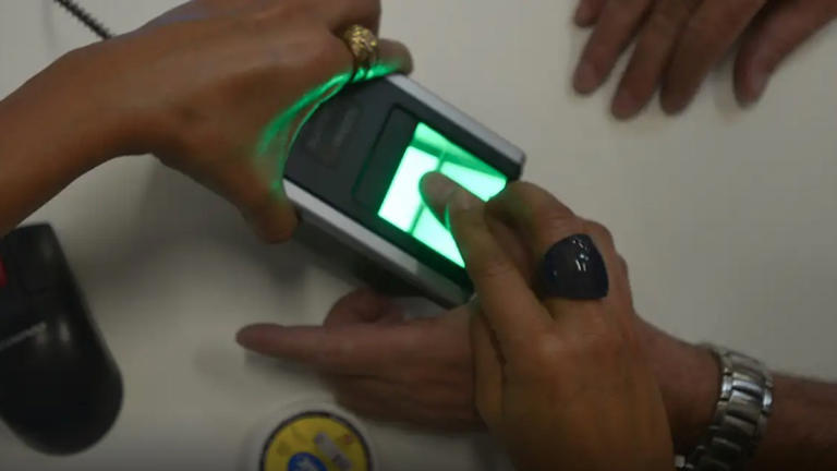 INSS ALERTA PARA FRAUDES COM FALSAS EXIGÊNCIAS DE BIOMETRIA